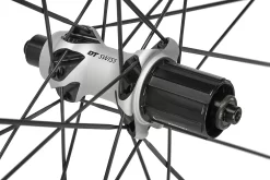 Dt-swiss DT Swiss PR 1600 Spline 23 Rear Wheel Alu 130/5mm Black/white 6 Dt-swiss DT Swiss PR 1600 Spline 23 Rear Wheel Alu 130/5mm Black/white -Professional Bicycle Store dt swiss pr 1600 spline 23 hinterrad alu 130 5mm schwarz weiss 3