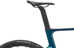 Orbea Orca Aero M31eLTD PWR Metallic Silver/green/raw Carbon 11 Orbea Orca Aero M31eLTD PWR Metallic Silver/green/raw Carbon -Professional Bicycle Store orbea orca aero m31eltd pwr metallic boreal blue raw carbon 6 1