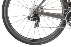 Orbea Orca M11eLTD PWR Chic White/black -Professional Bicycle Store orbea orca m11eltd pwr anthracite glitter blue carbon 7 2