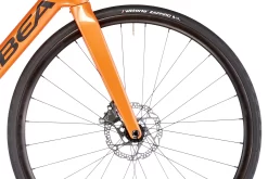 Orbea Orca M40 White/iris 12 Orbea Orca M40 White/iris -Professional Bicycle Store orbea orca m40 metallic electric orange black 5 1