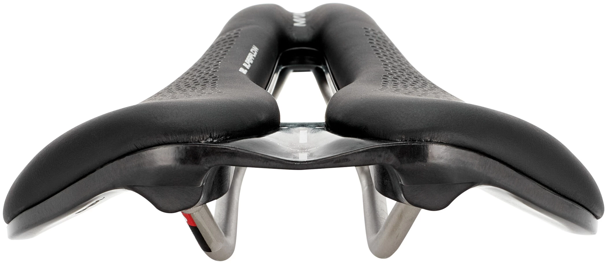 Selle Italia Max Novus EVO Boost TI316 Superflow Saddle Black 3 Selle Italia Max Novus EVO Boost TI316 Superflow Saddle Black - Image 3
