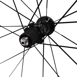 Shimano 105 RS330-C30 Wheelset Clincher 10/11/12-speed 6 Shimano 105 RS330-C30 Wheelset Clincher 10/11/12-speed -Professional Bicycle Store shimano 105 rs330 c30 wheelset clincher 10 11 12 speed 3